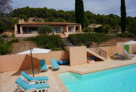 holiday villas in the south of france
