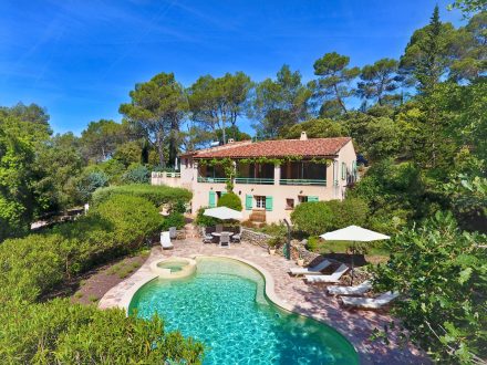 Les Terasses Du Bosquets midden in de natuur